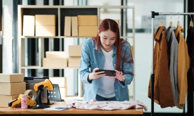 This young entrepreneur is updating her Instagram content