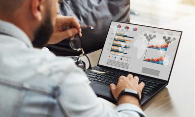 Man using his laptop to open Visio files without Visio software