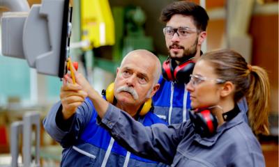 "Mountain to climb" on apprenticeships says IoD "Mountain to climb" on apprenticeships says IoD